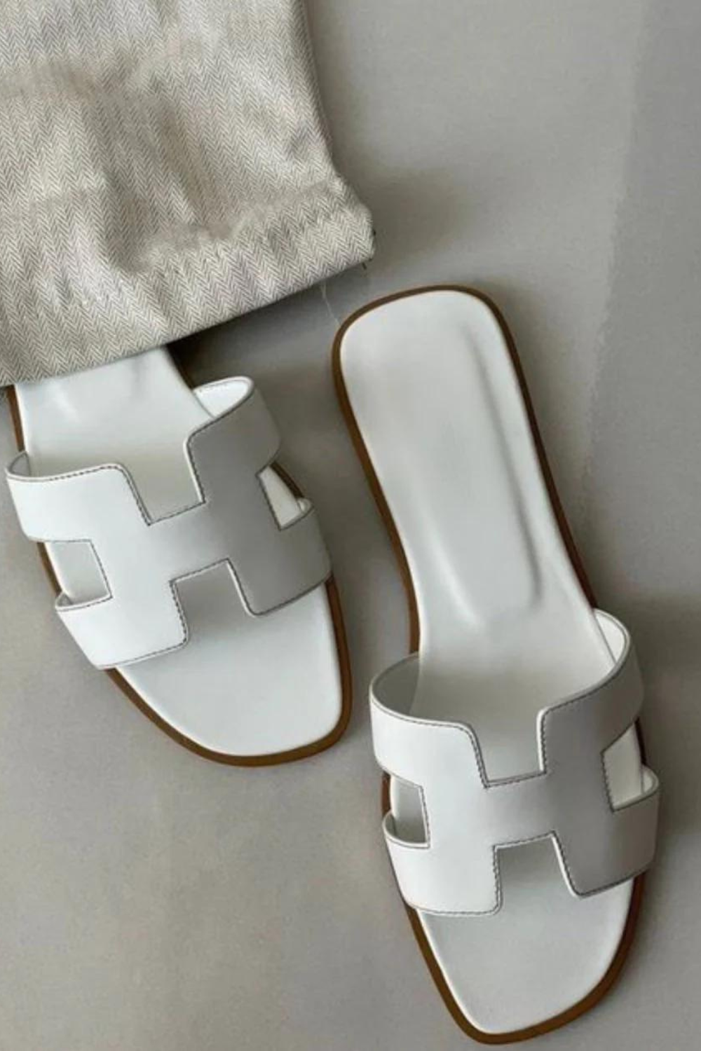 Leather Women's Slippers – Minimalist Design with H-Strap Detail