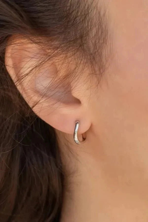 Gold Geometric Hoop Earrings – Modern Everyday Style