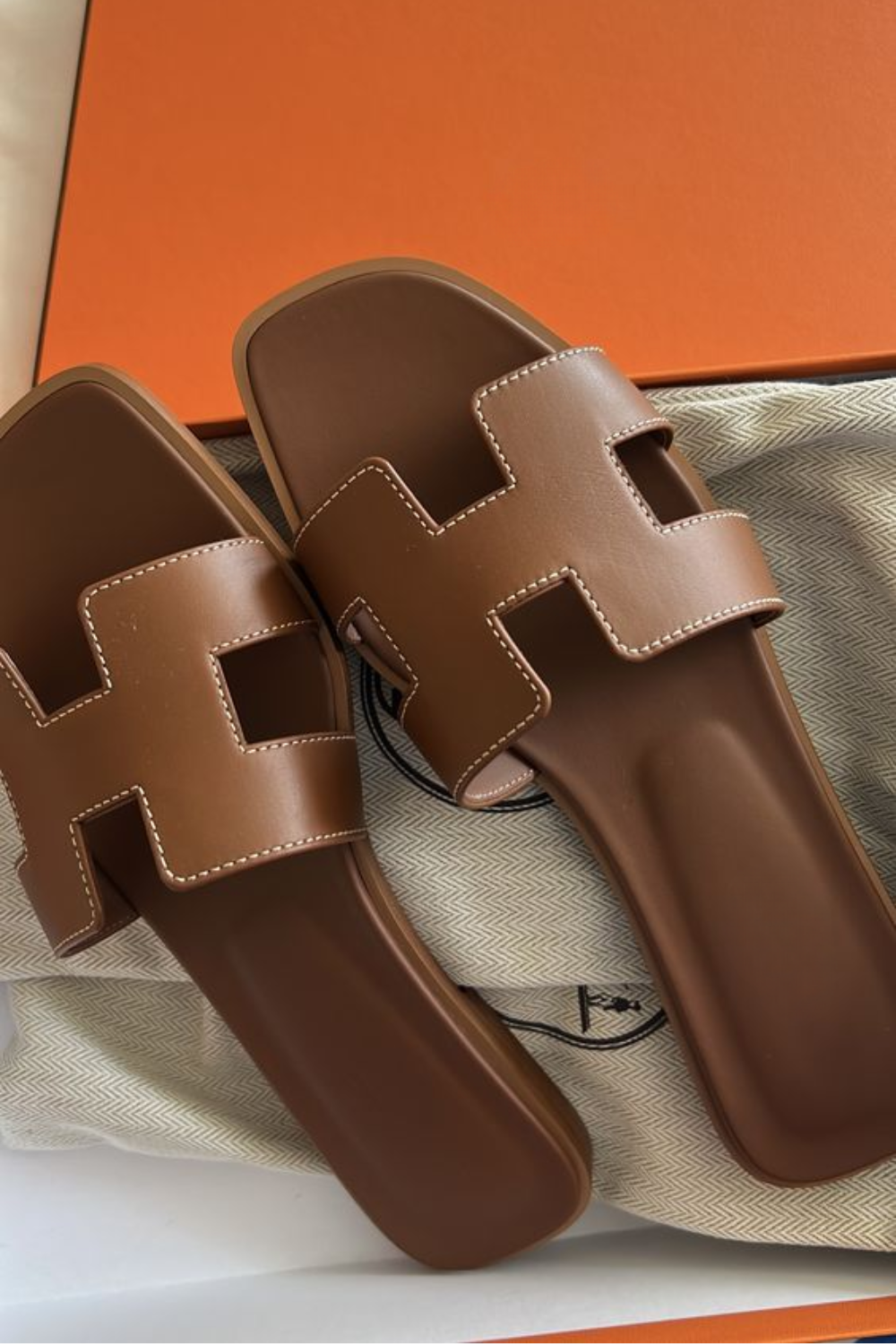Leather Women's Slippers – Minimalist Design with H-Strap Detail