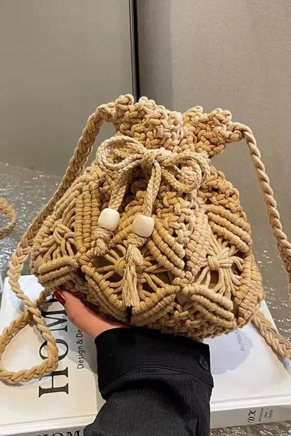 Hand-Crochet Bucket Bag in Cream – Minimalist Shoulder Bag