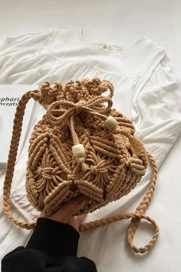 Hand-Crochet Bucket Bag in Cream – Minimalist Shoulder Bag