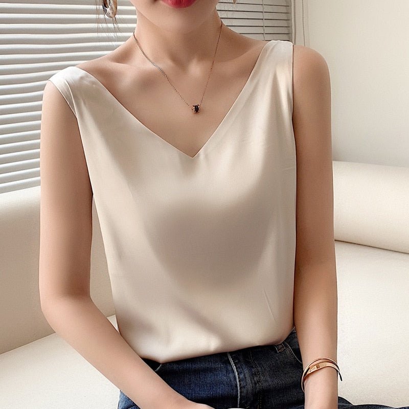 Women's Sleeveless V-Neck Top with Reflective Finish