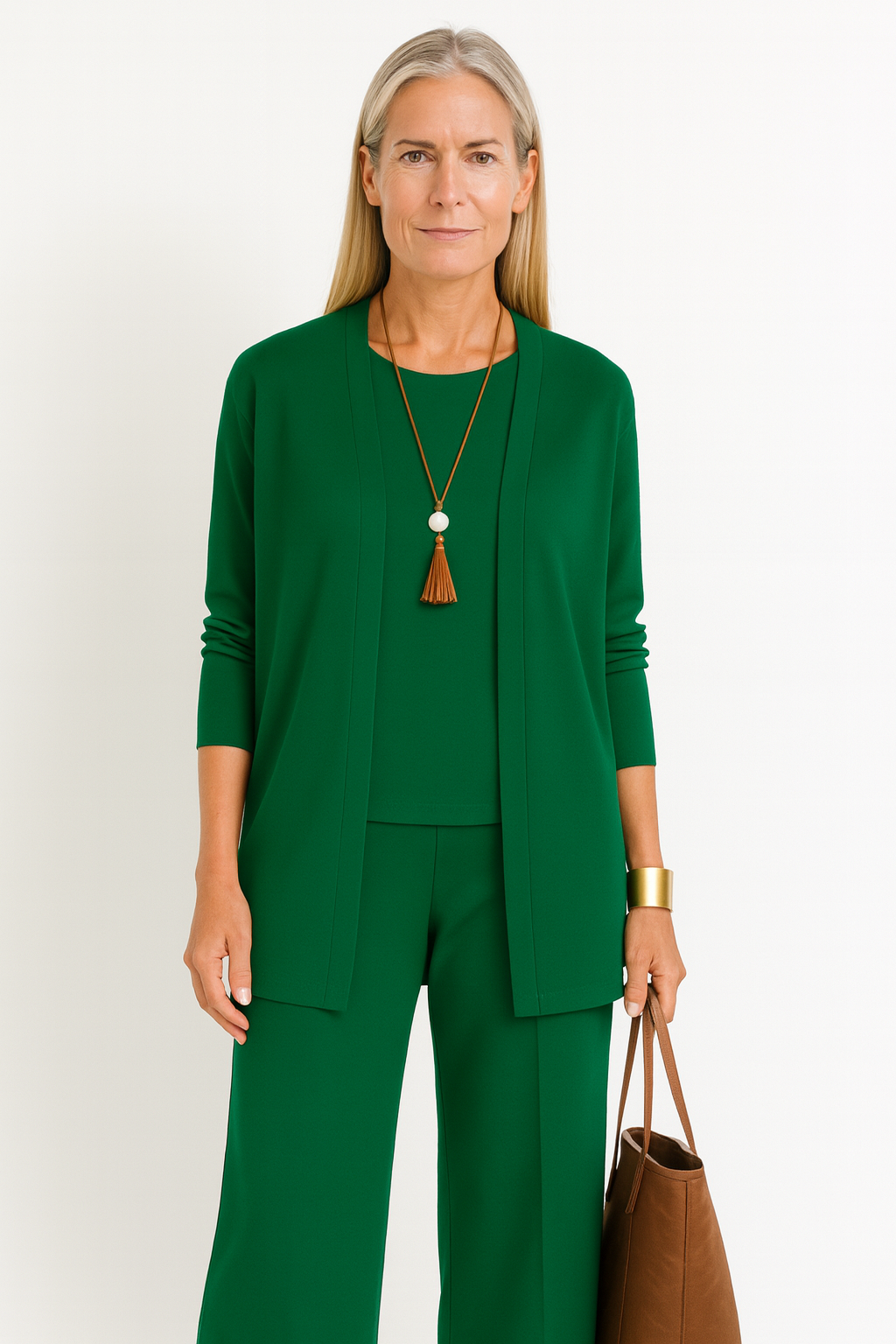 Women's Minimal Three Piece Lounge Set – Lightweight Summer Outfit