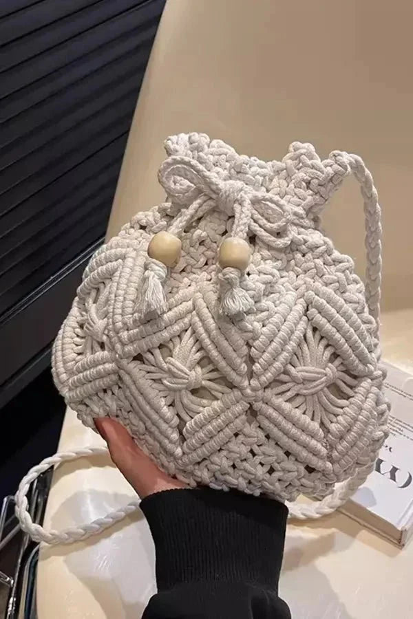 Hand-Crochet Bucket Bag in Cream – Minimalist Shoulder Bag
