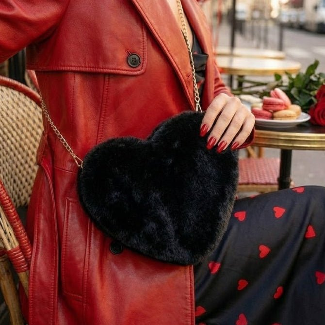 Black Faux Fur Heart Crossbody Bag Women Gold Chain